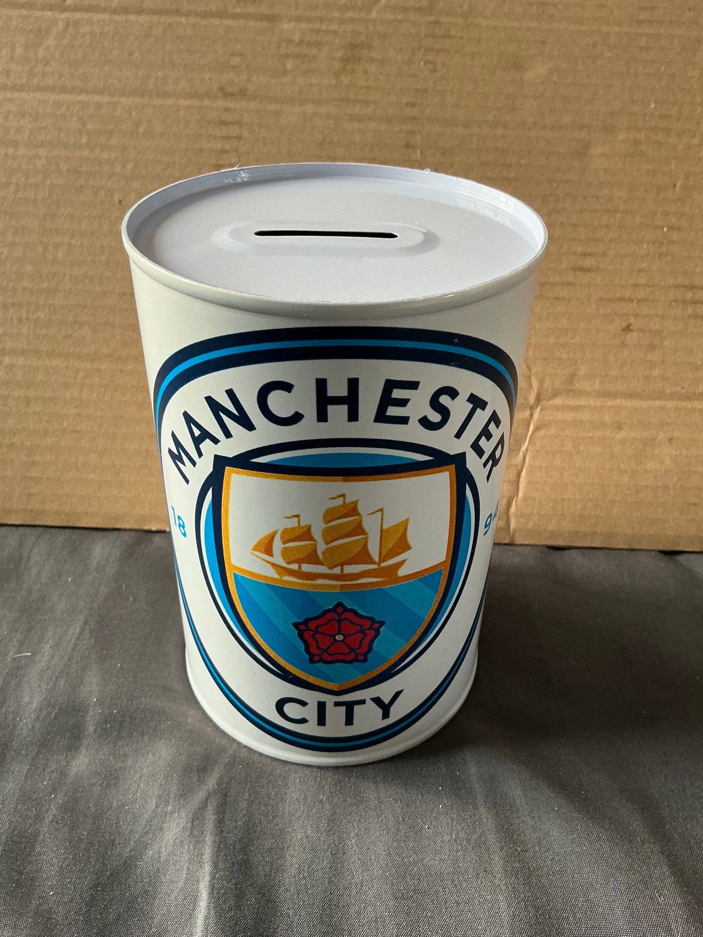 New large money Tin with Man City emblem, you can pick your team from our list below