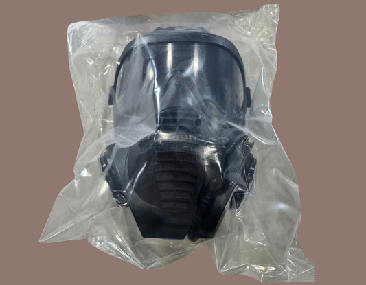 1 x New GSR/FRR Respirator Mask Using 40mm Threaded CBRN Filters, Mask Size 3 with 1 x 40mm Filter
