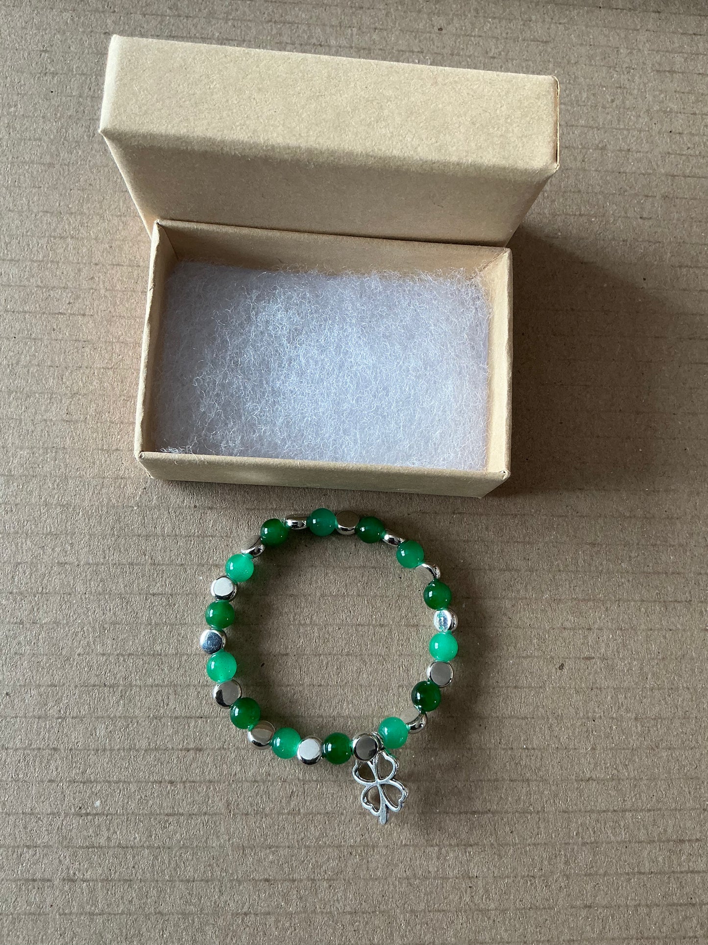 4 Leaf Clover, Green & Silver Bracelet With Box.